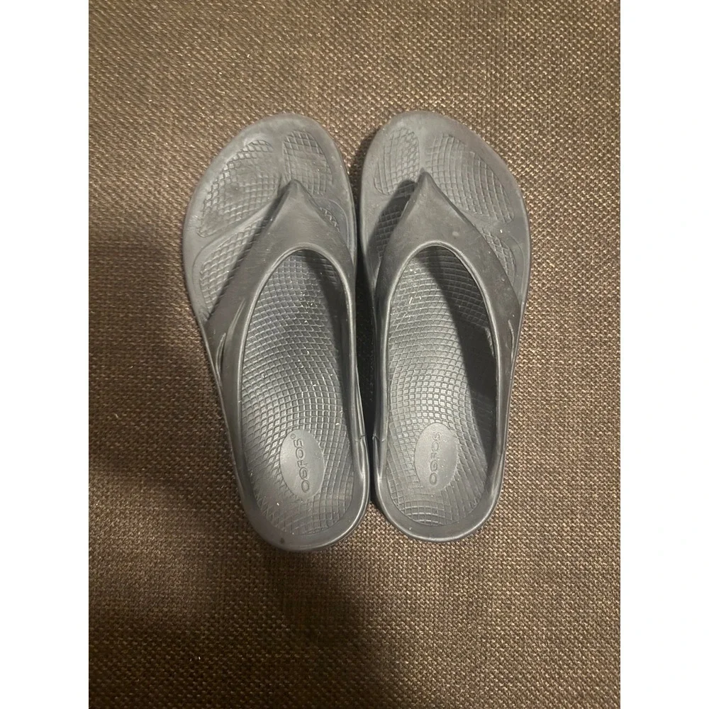 OOFOS OOriginal Recovery Sandals Black Thong Flip Flops Mens 10 Womens 12 EU 43